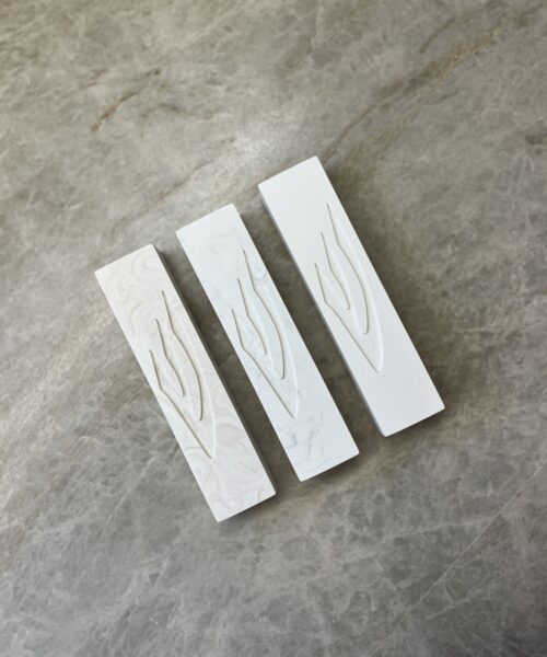 מזוזת נויה סמול