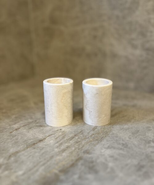 פמוטי בטון גבוהים שייש חום